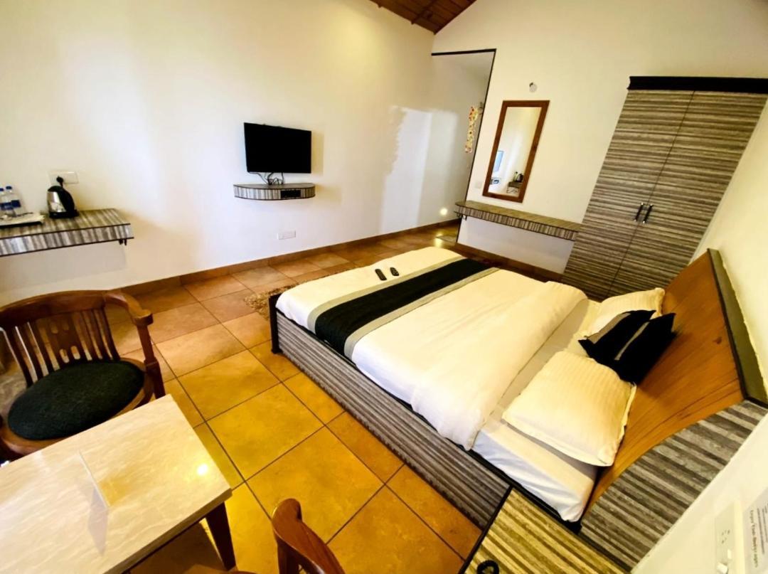 Mist N Meadows Resort Rajgarh  Exterior photo