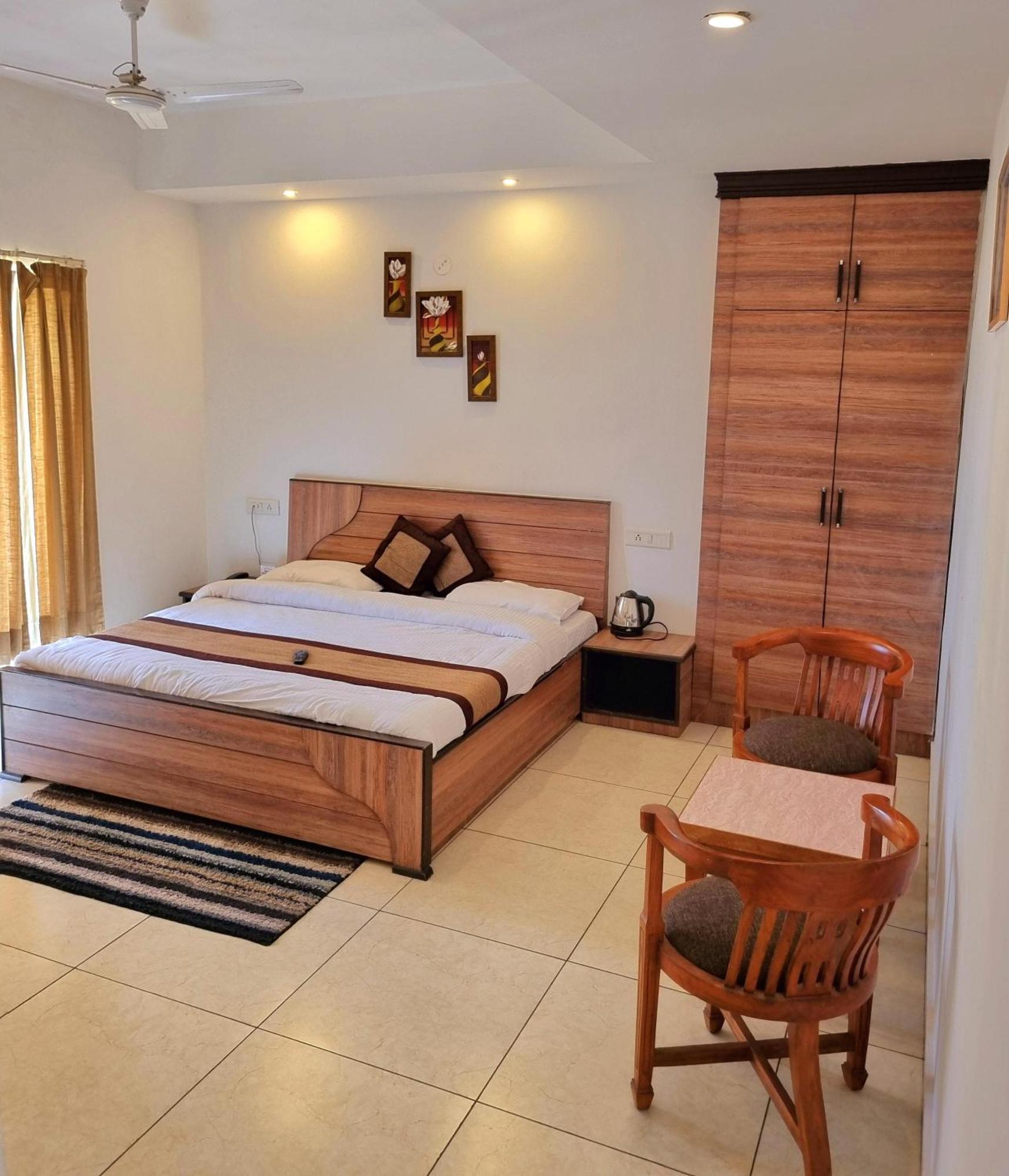 Mist N Meadows Resort Rajgarh  Exterior photo