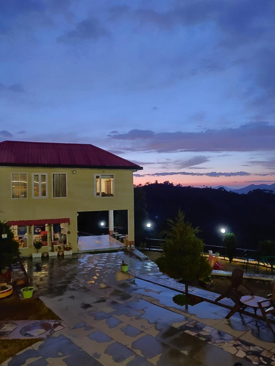 Mist N Meadows Resort Rajgarh  Exterior photo